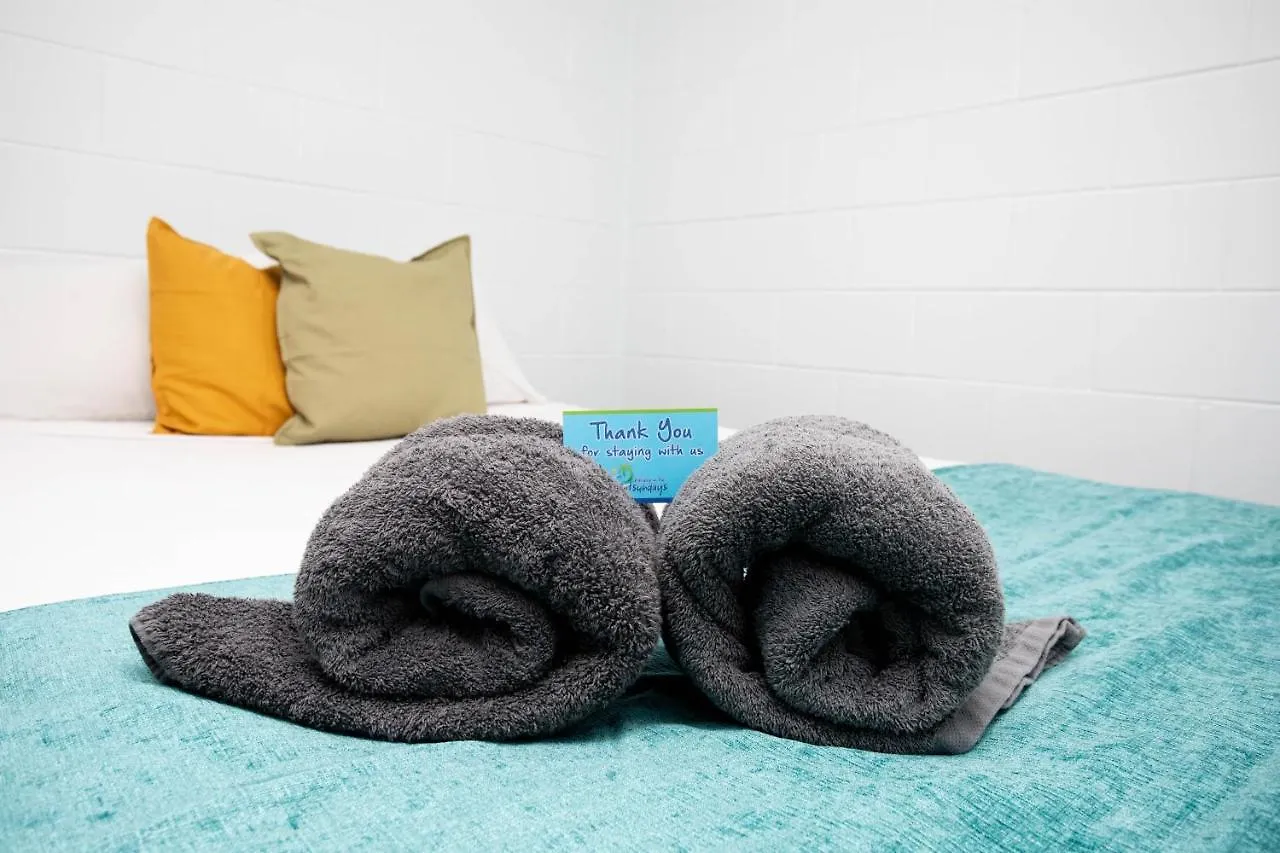 Airlie Sun & Sand Accommodation #6 Airlie Beach Australia