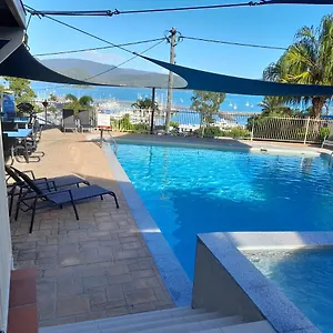 3* Apartahotel Airlie